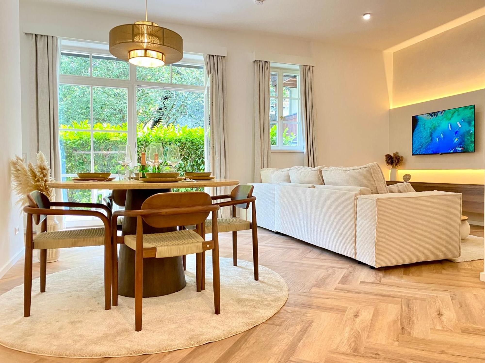 Loft Am Lech I Rollstuhlgerecht I Tiefgarage I Kueche I Terrasse Apartment Fussen Luaran gambar