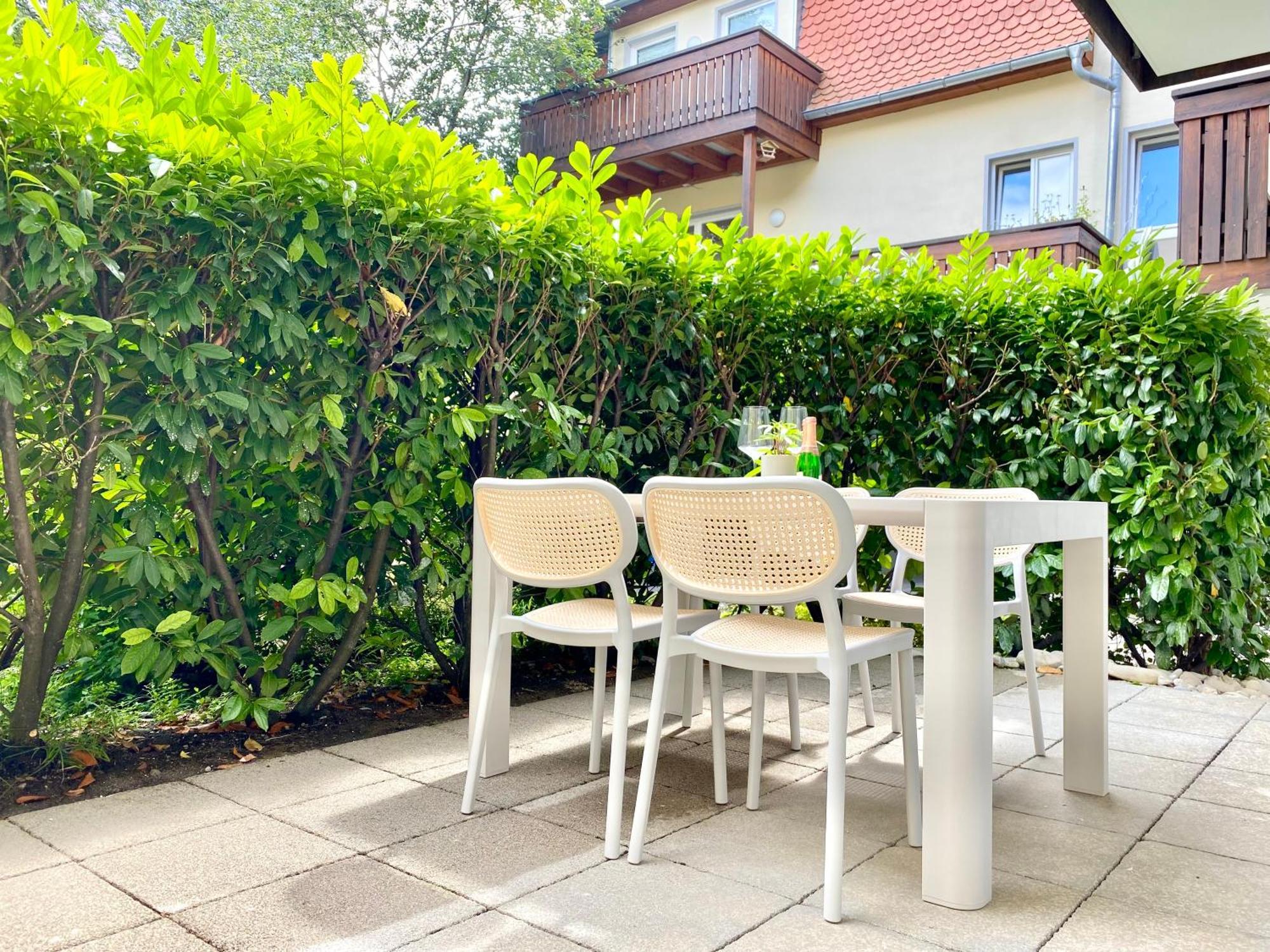 Loft Am Lech I Rollstuhlgerecht I Tiefgarage I Kueche I Terrasse Apartment Fussen Luaran gambar